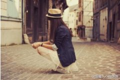 痛苦和后悔無論哪一種都是一件不開心的事 痛苦和后悔無論哪一種都是一件不開心的事
