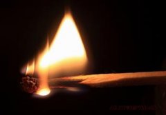 關(guān)于短暫的傷心句子 關(guān)于短暫的傷心句子