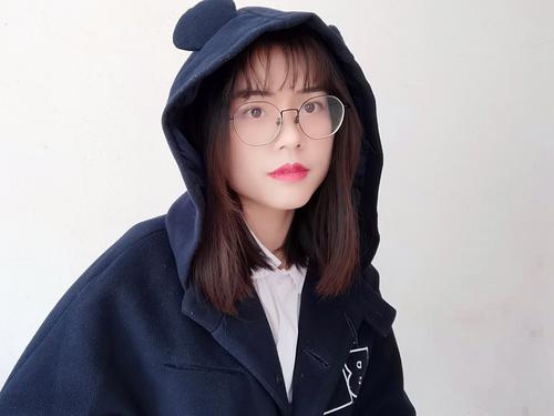 和同事拍照發朋友圈的開心句子