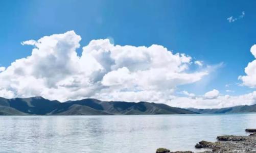 讀起來(lái)很心酸的關(guān)于沒(méi)有朋友的傷感句子