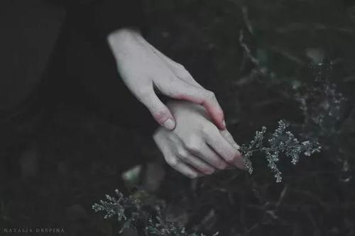 傷感的句子說說心情女 傷感的句子說說心情女