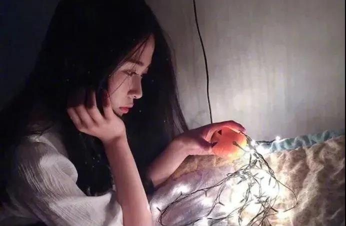 對女人調情曖昧的句子 對女人調情曖昧的句子