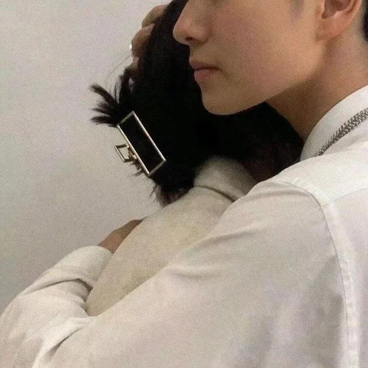 和對象秀恩愛的文案 適合在朋友圈撒狗糧的句子 和對象秀恩愛的文案 適合在朋友圈撒狗糧的句子