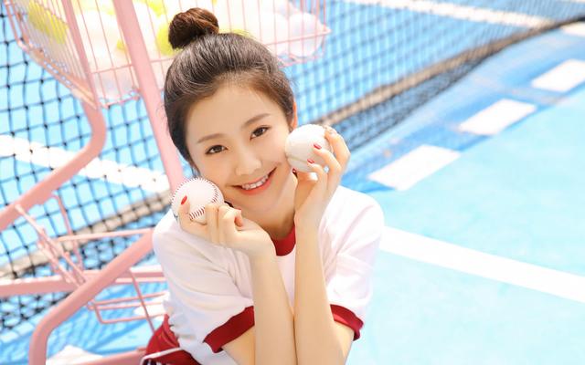 適合發(fā)給女朋友晚上好甜蜜問候語